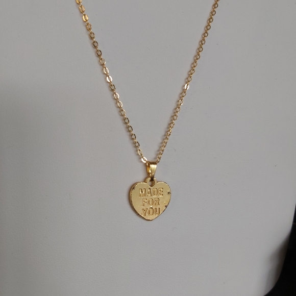 2 for 20$: Heart Charm Necklace - Picture 1 of 3